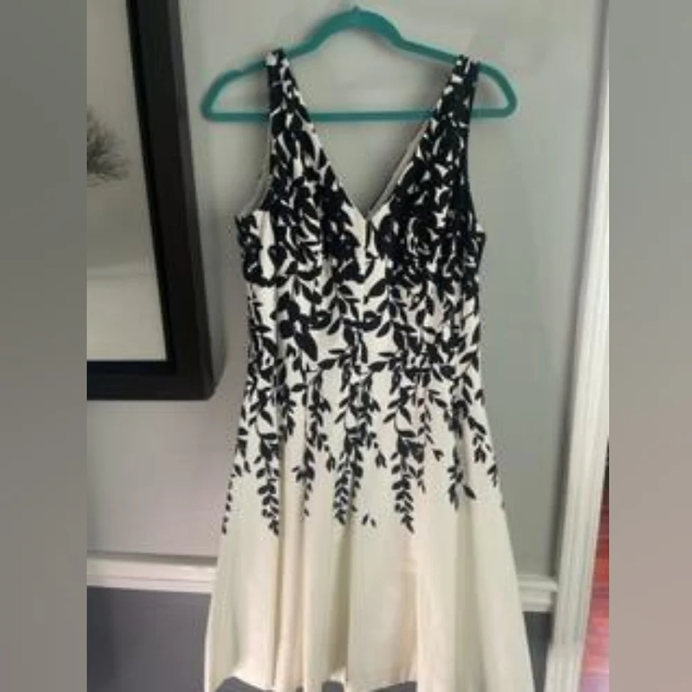 Ralph Lauren Dress - Picture 2 of 3